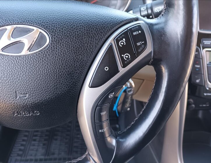 Hyundai i30 Kombi 1,6 l 99 kw