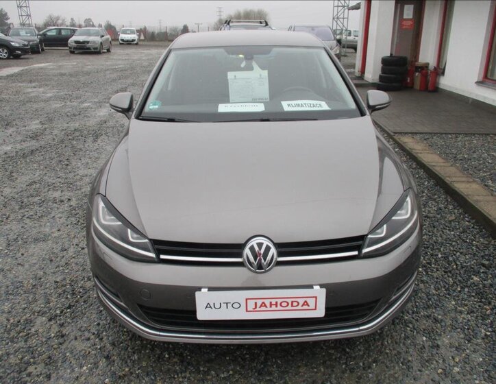 Volkswagen Golf Hatchback 1,4 l 103 kw