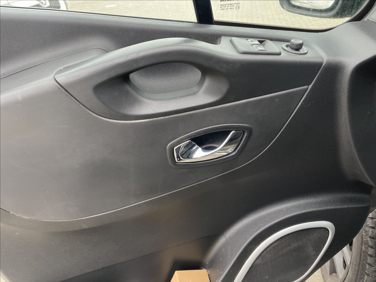 Opel Vivaro Skříň 1,6 l 107 kw