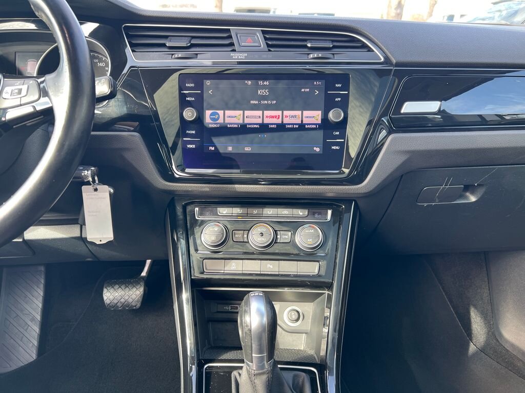 Volkswagen Touran MPV 1,5 l 110 kw