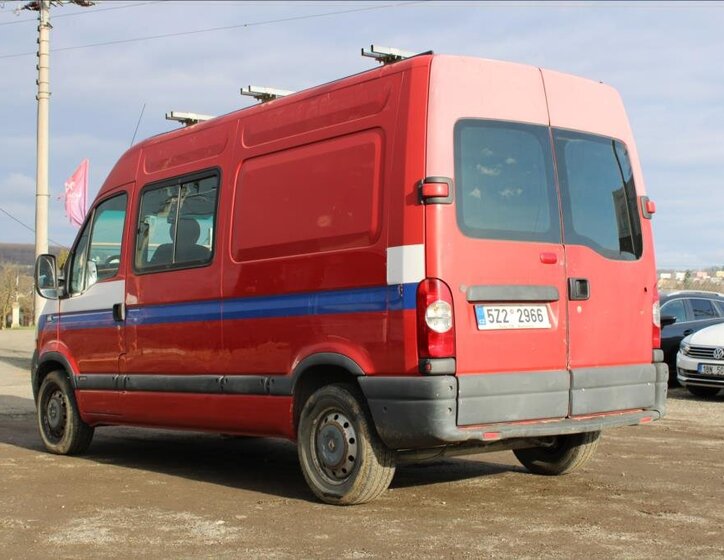 Renault Master 8