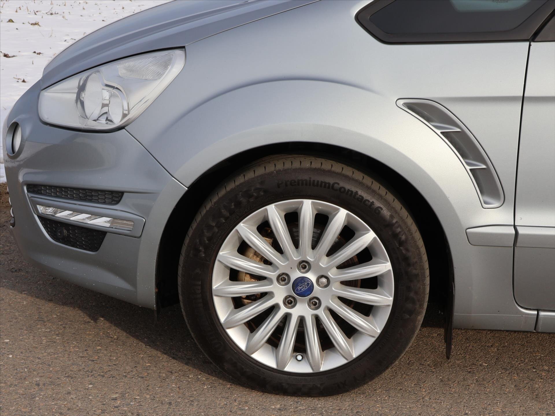 Ford S-MAX MPV 2,0 l 103 kw