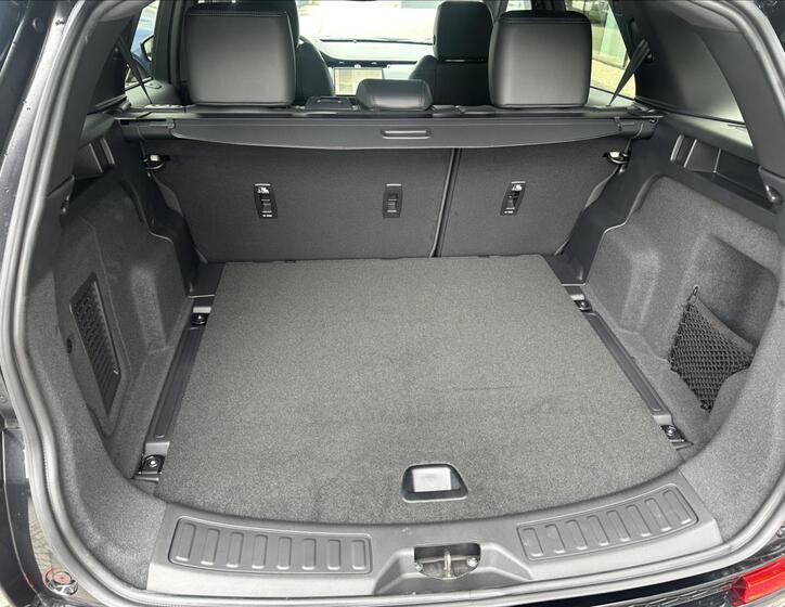 Land Rover Discovery Sport 13