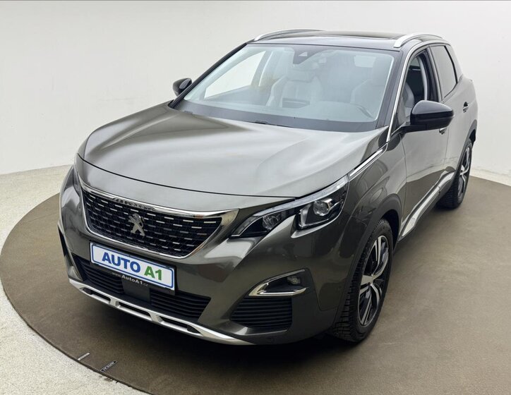 Peugeot 3008 SUV / Terénní 1,2 l 96 kw
