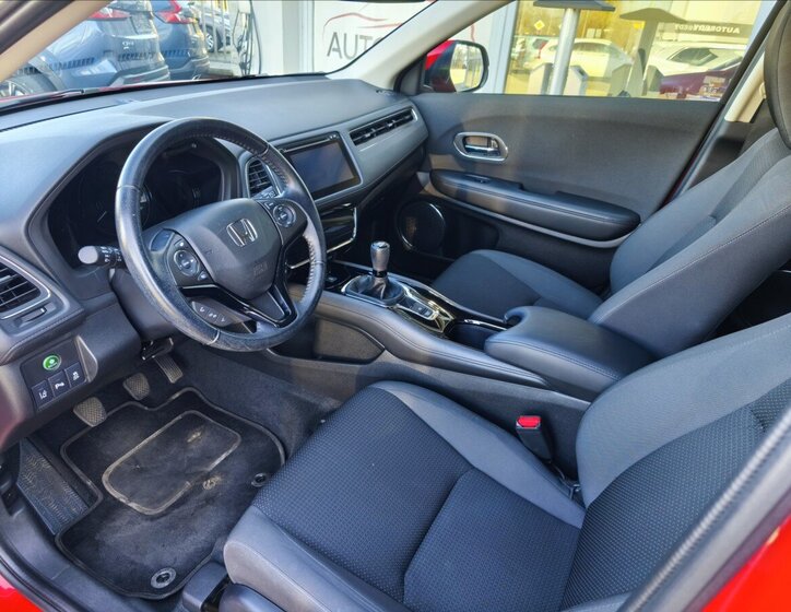 Honda HR-V SUV / Terénní 1,5 l 96 kw