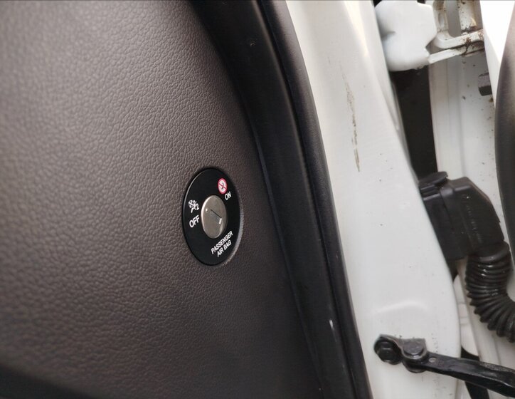 KIA Rio Hatchback 1,4 l 66 kw