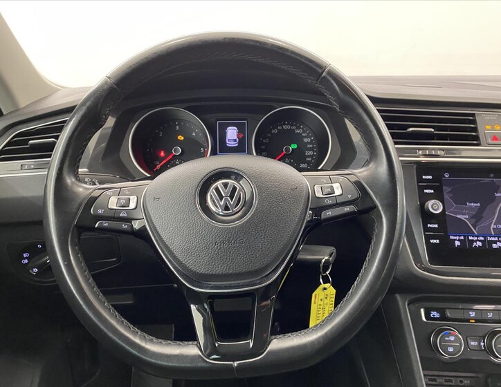 Volkswagen Tiguan 10