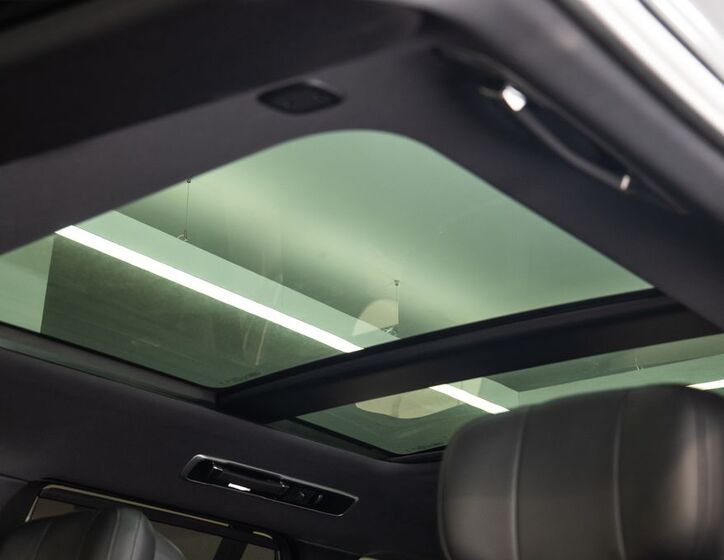 Land Rover Range Rover 22