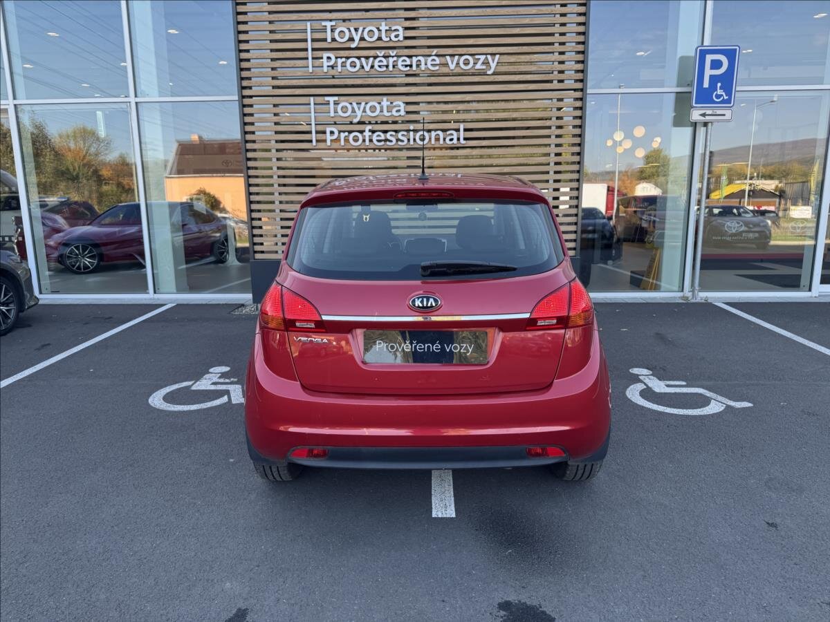 KIA Venga Kombi 1,4 l 66 kw