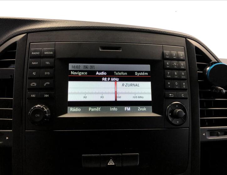 Mercedes-Benz Vito 23