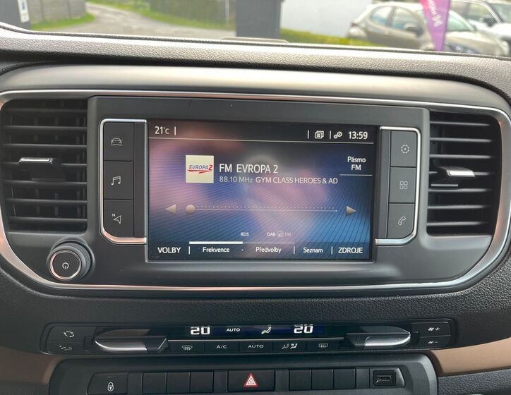 Toyota ProAce Verso 21