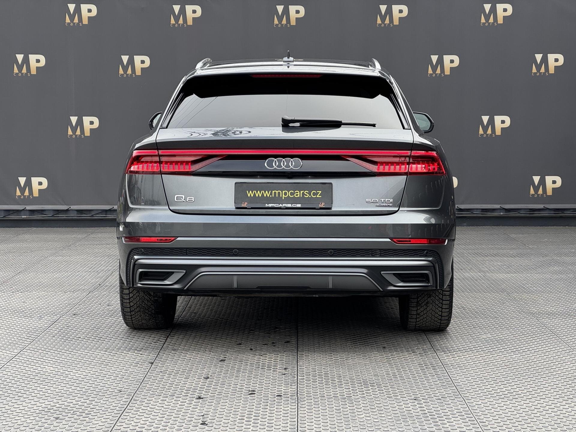 Audi Q8 SUV 3,0 l 210 kw