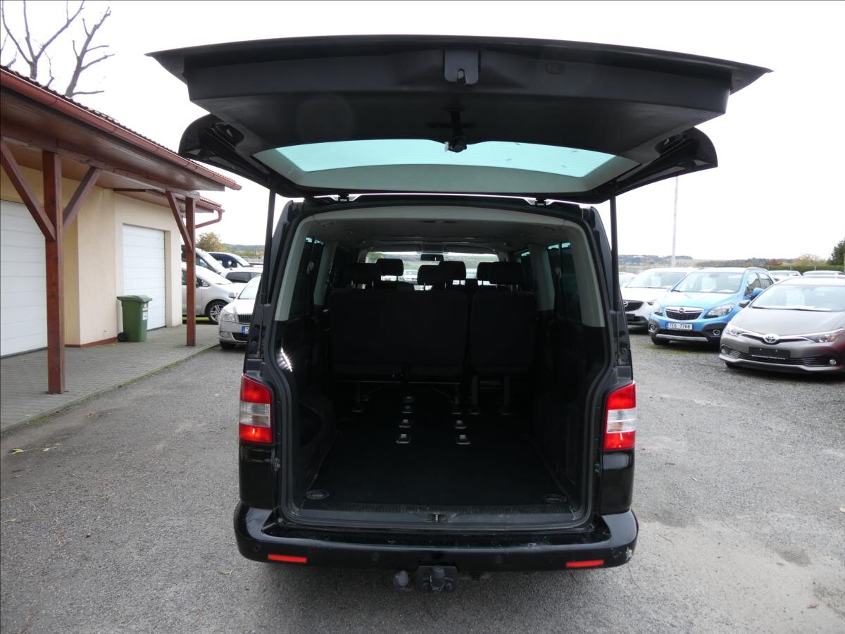 Volkswagen Caravelle Ostatní 2,5 l 96 kw