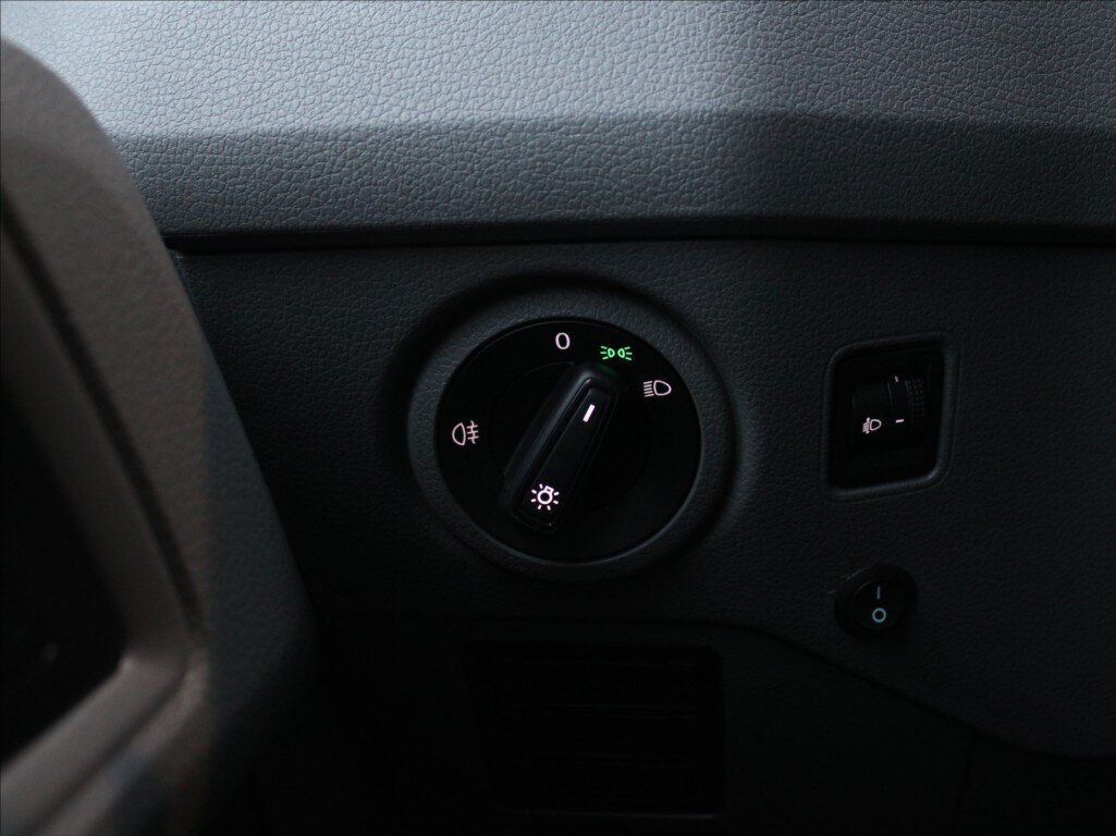 Volkswagen Crafter Skříň 2,0 l 103 kw
