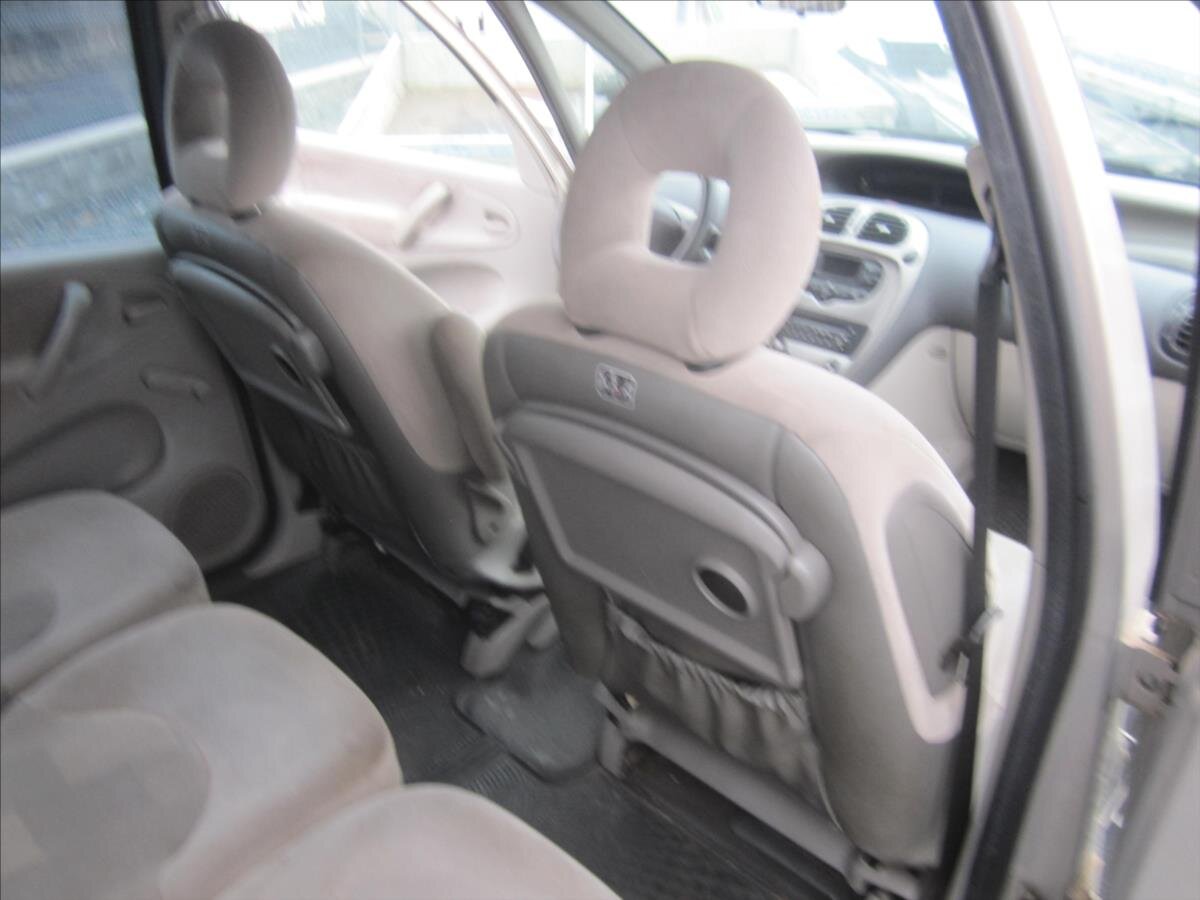 Citroën Xsara Picasso Kombi 1,6 l 80 kw