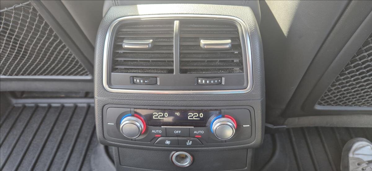 Audi A6 Allroad Kombi 3,0 l 180 kw