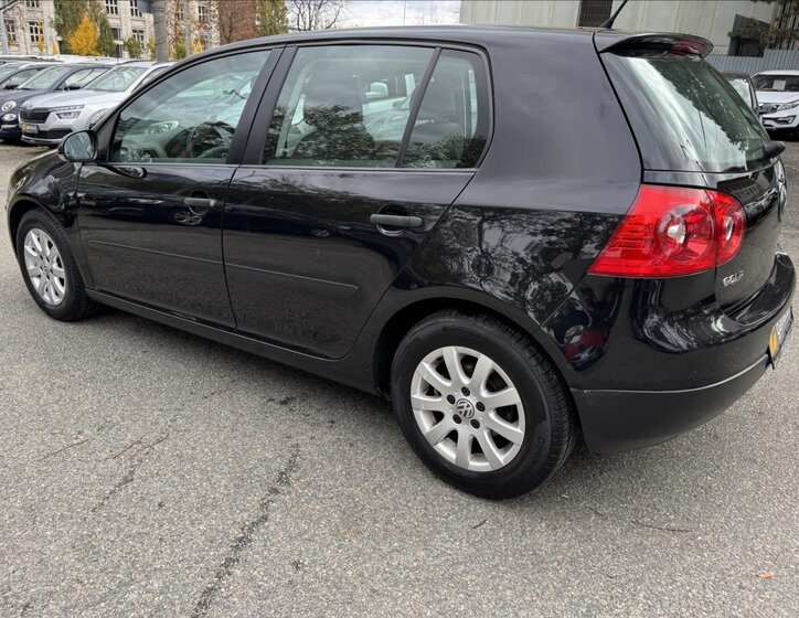Volkswagen Golf Hatchback 1,6 l 85 kw