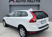 Volvo XC60 5