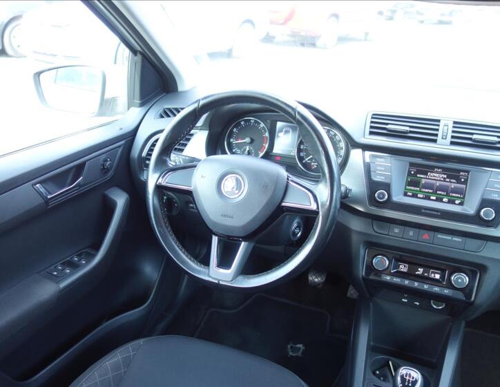 Škoda Fabia 18