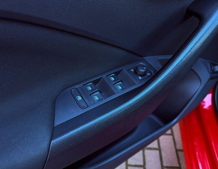 Škoda Kamiq Hatchback 999,0 85 kw