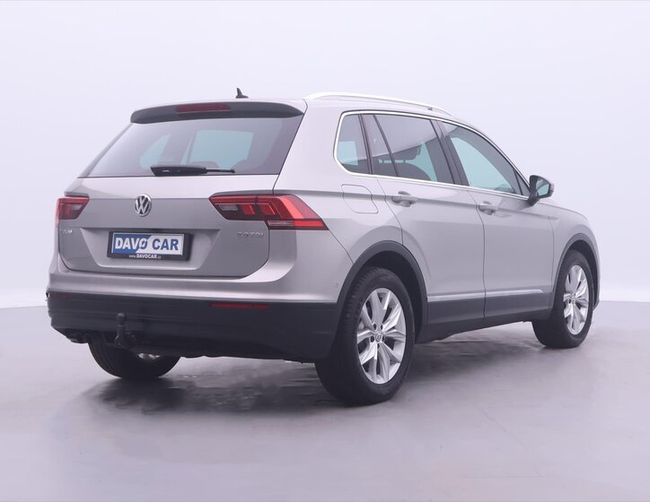 Volkswagen Tiguan 7