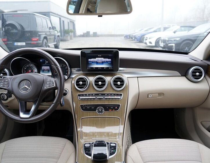 Mercedes-Benz Třídy C 22