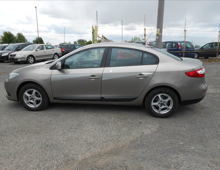 Renault Fluence Sedan / Limuzína 1,6 l 82 kw