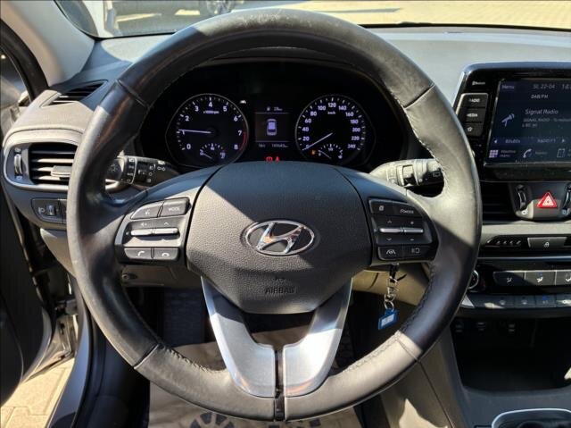 Hyundai i30 Kombi 998,0 88 kw