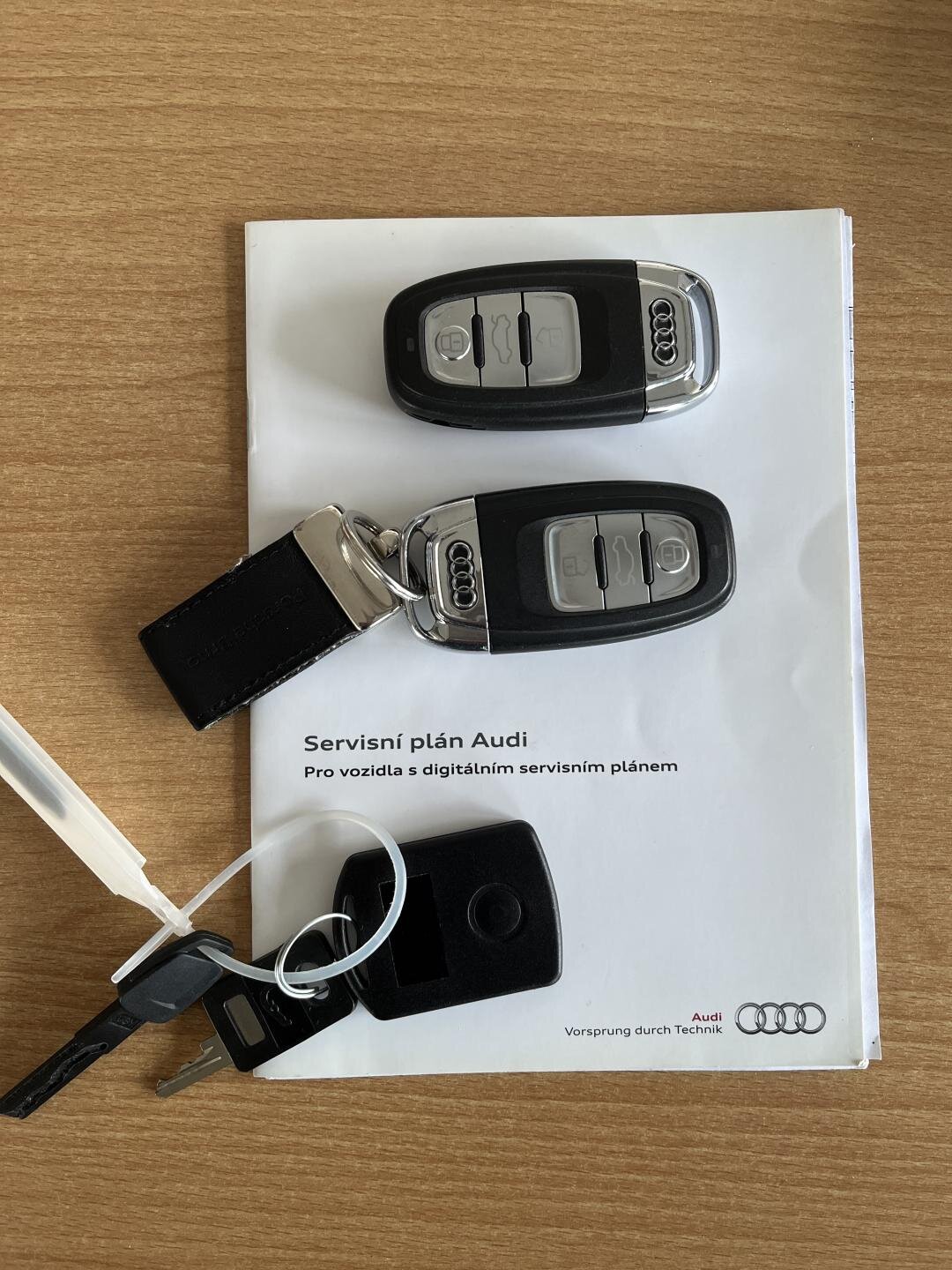 Audi A6 Allroad Kombi 3,0 l 230 kw