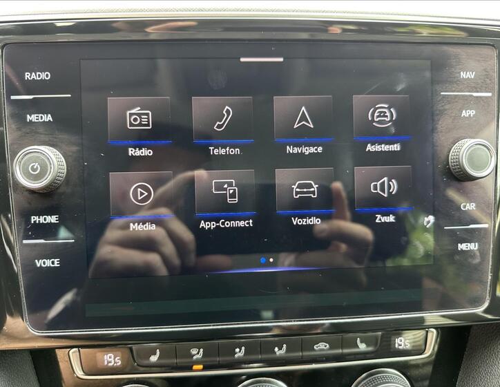 Volkswagen Passat 16