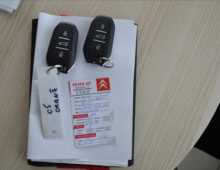 Citroën C5 Aircross SUV / Terénní 1,6 l 133 kw