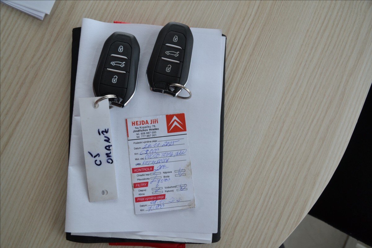 Citroën C5 Aircross SUV / Terénní 1,6 l 133 kw