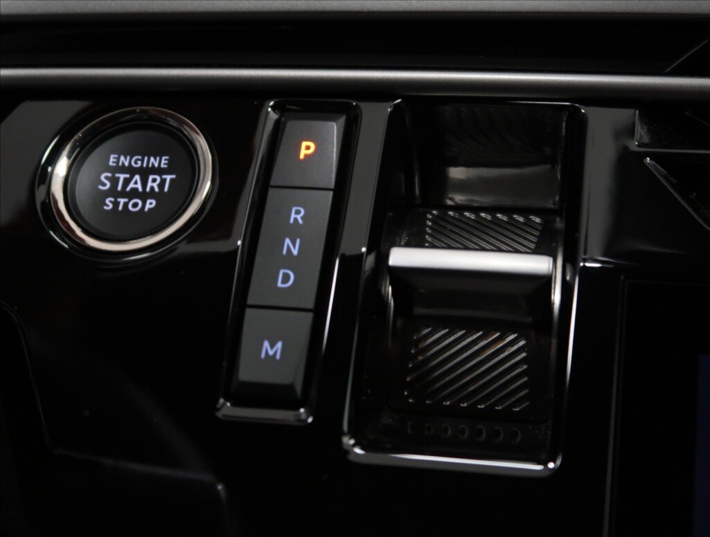 Peugeot 3008 SUV / Terénní 1,2 l 100 kw