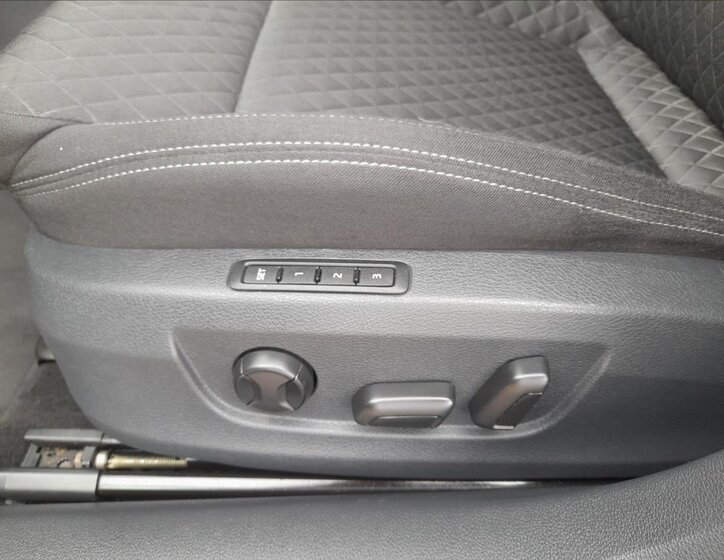 Škoda Superb Kombi 2,0 l 200 kw