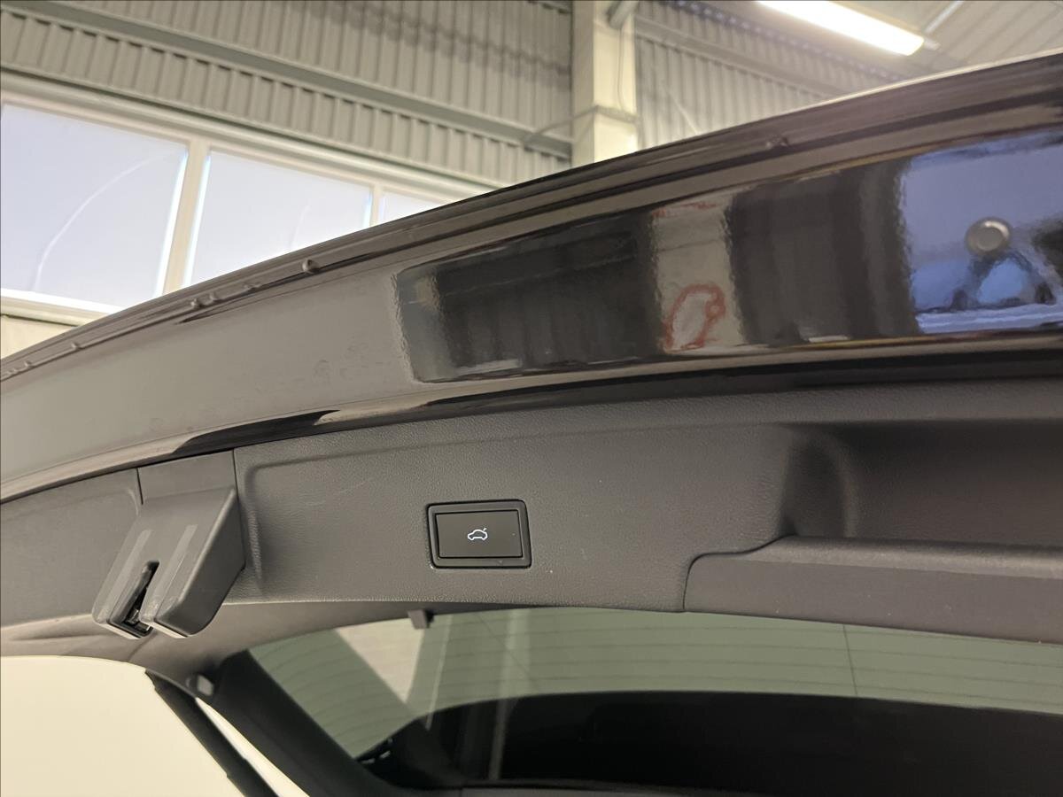 Volkswagen Touareg SUV 3,0 l 170 kw