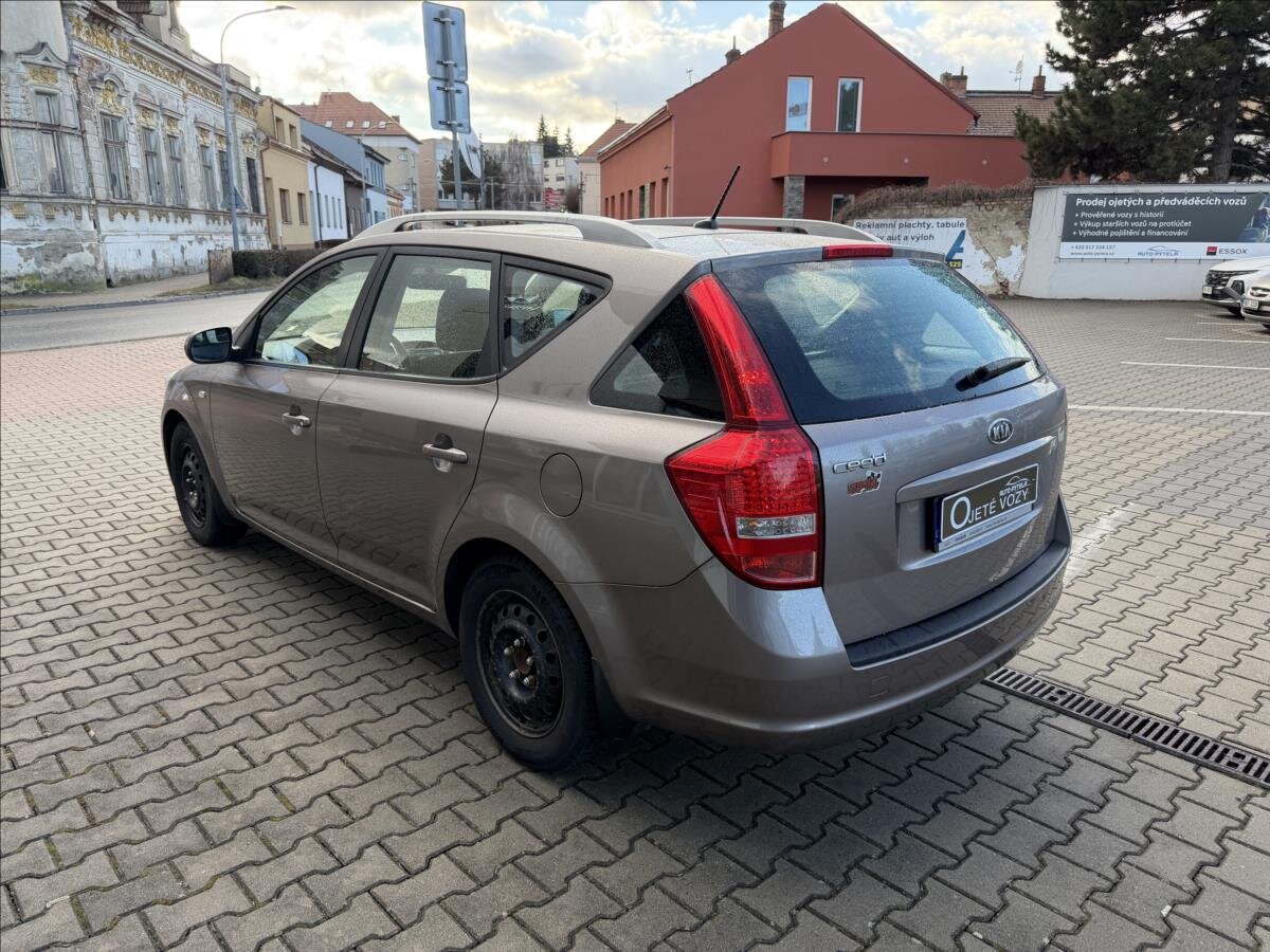 KIA Ceed Kombi 1,4 l 77 kw