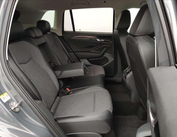 Volkswagen Tiguan SUV / Terénní 1,5 l 110 kw