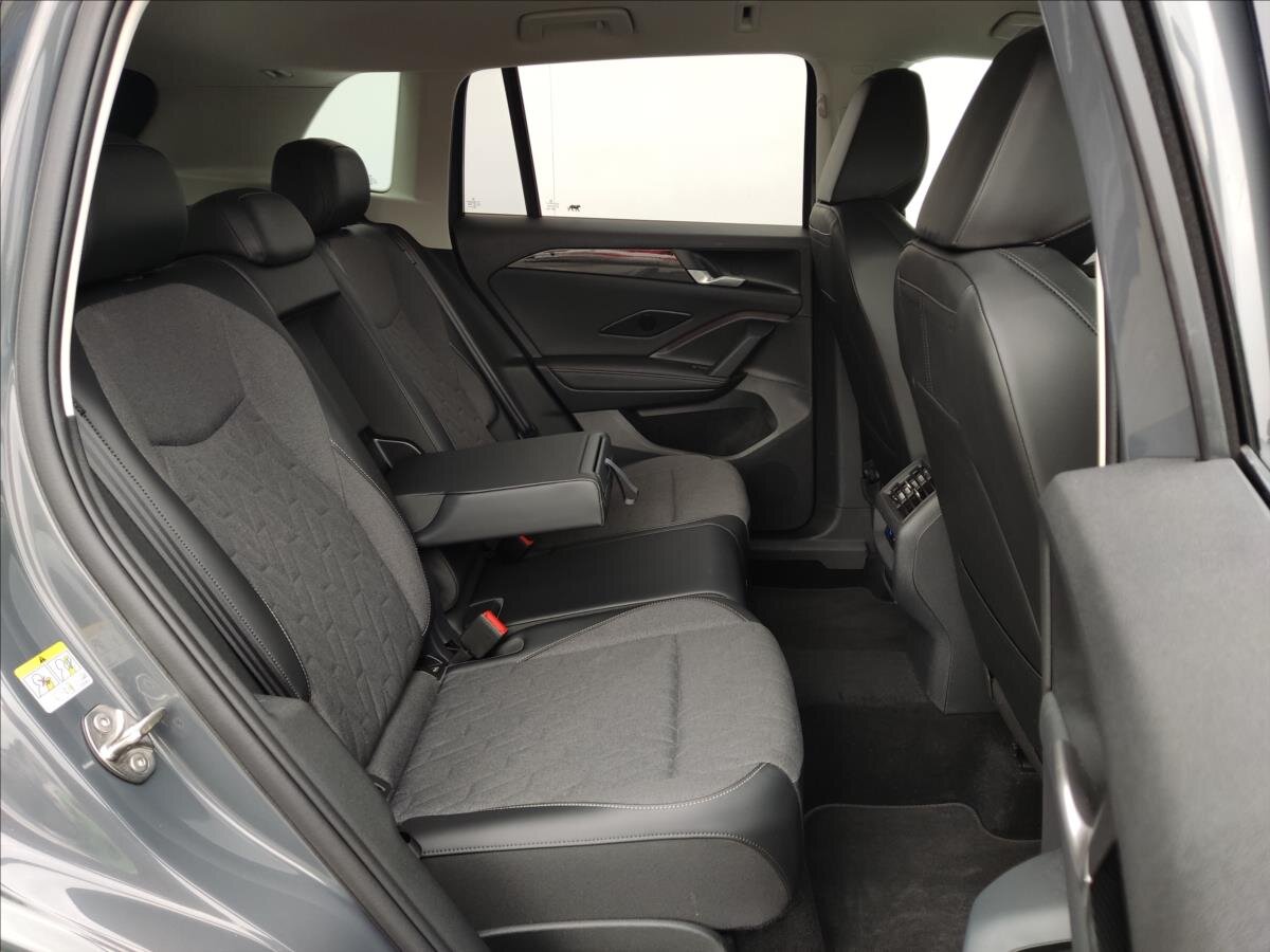 Volkswagen Tiguan SUV / Terénní 1,5 l 110 kw