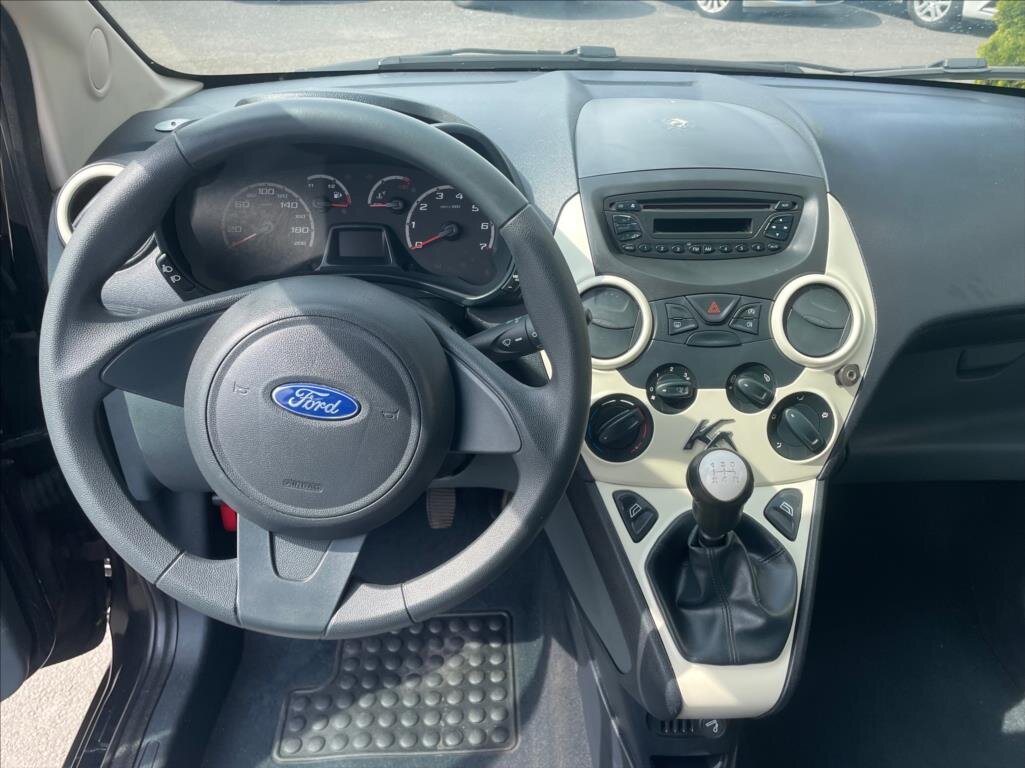 Ford Ka Hatchback 1,2 l 51 kw