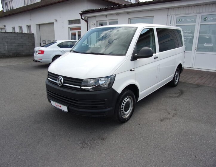 Volkswagen Transporter Kombi 2,0 l 75 kw