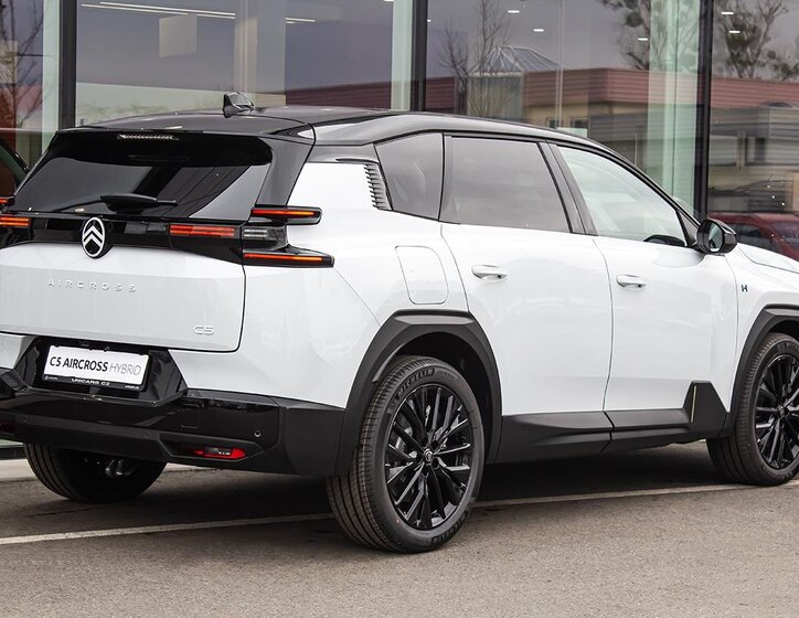 Citroën C5 Aircross SUV / Terénní 1,6 l 143 kw