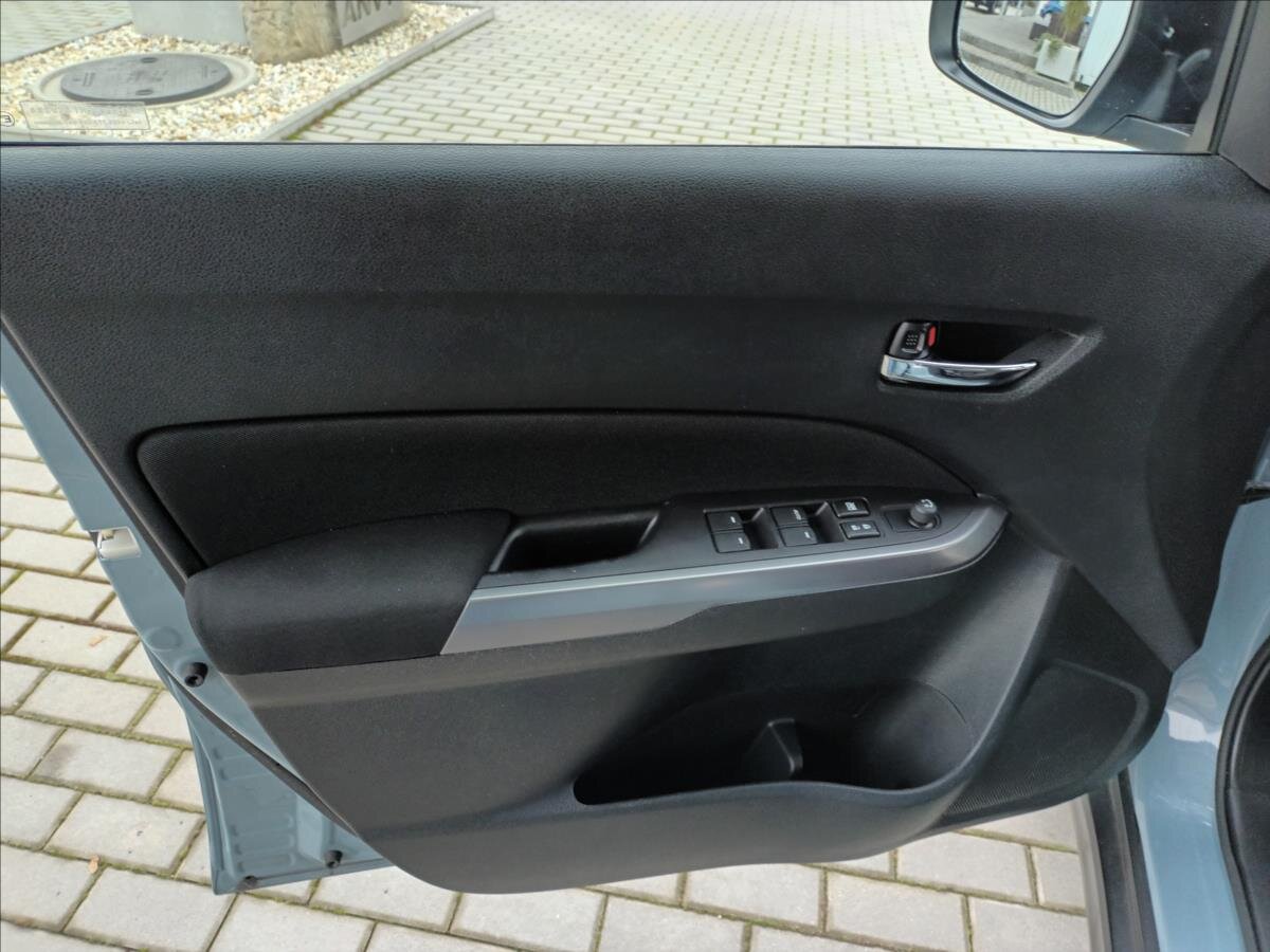 Suzuki Vitara SUV 1,4 l 103 kw