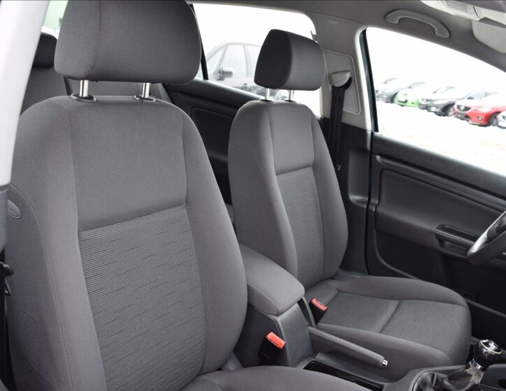 Volkswagen Golf Hatchback 1,9 l 66 kw