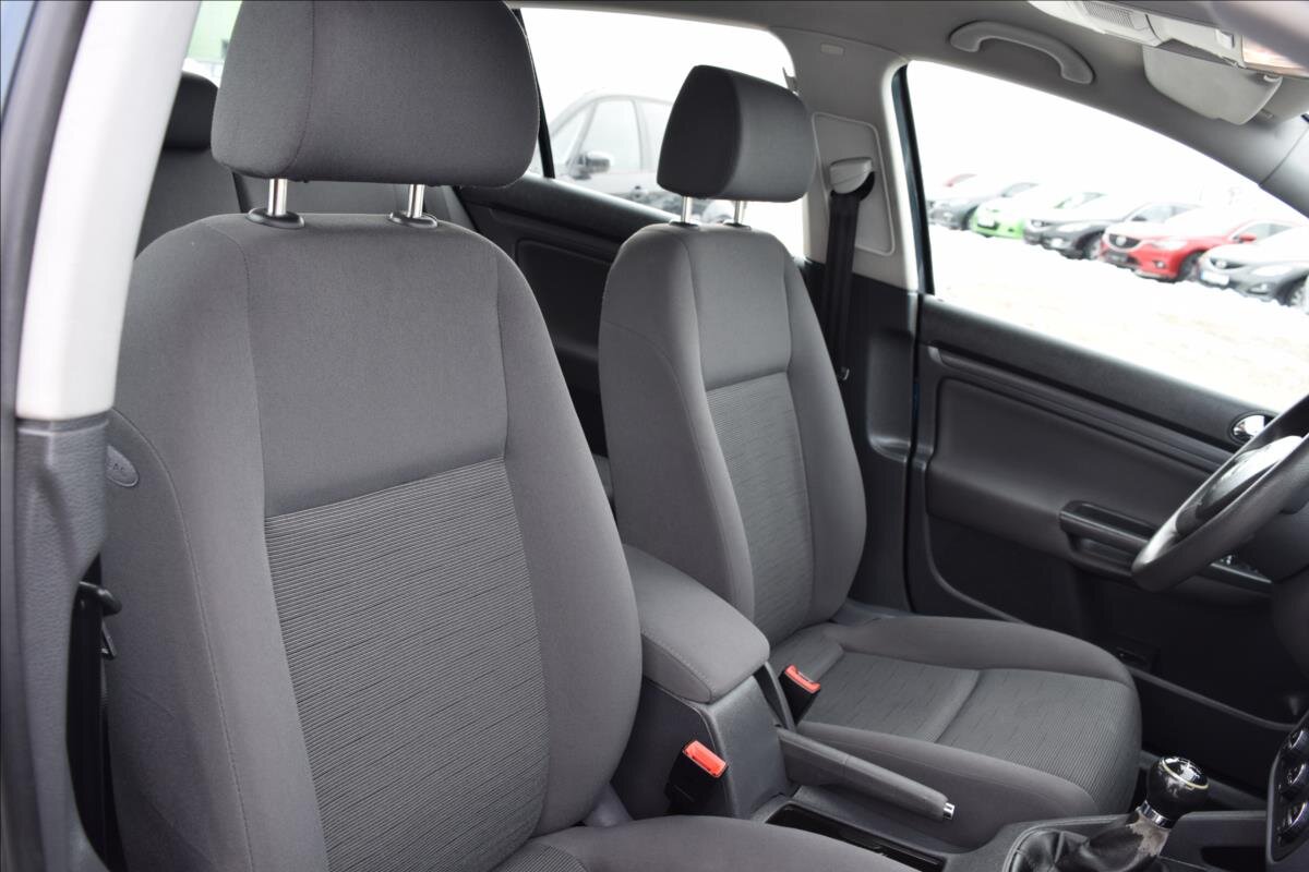 Volkswagen Golf Hatchback 1,9 l 66 kw