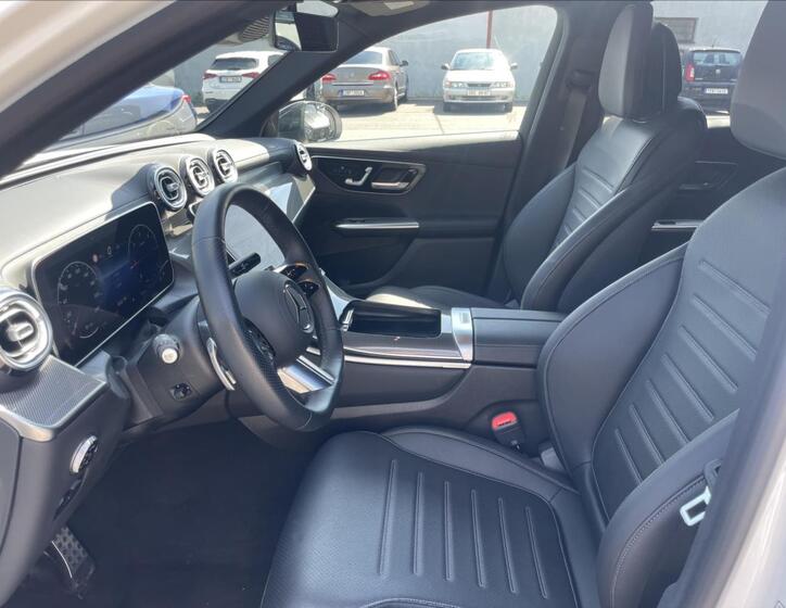 Mercedes-Benz GLC 13