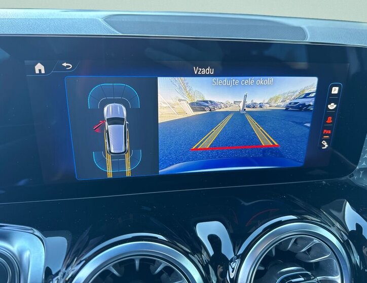 Mercedes-Benz EQB SUV / Terénní 0,0 140 kw