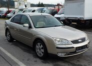 Ford Mondeo Sedan / Limuzína 2,5 l 125 kw