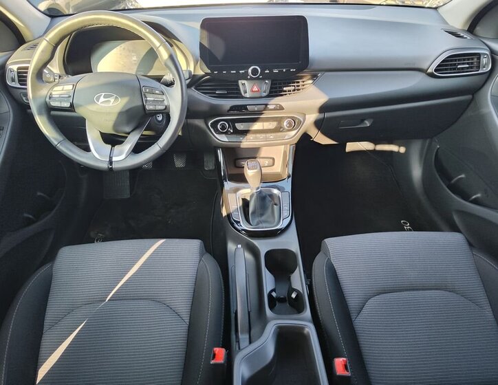 Hyundai i30 Hatchback 1,5 l 71 kw