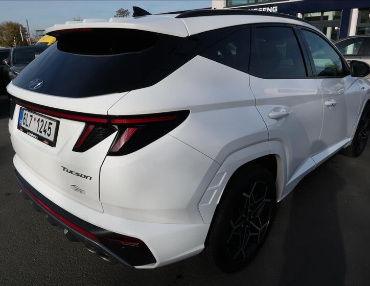 Hyundai Tucson SUV 1,6 l 110 kw