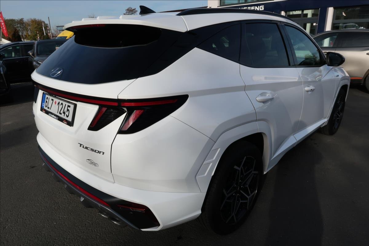 Hyundai Tucson SUV 1,6 l 110 kw